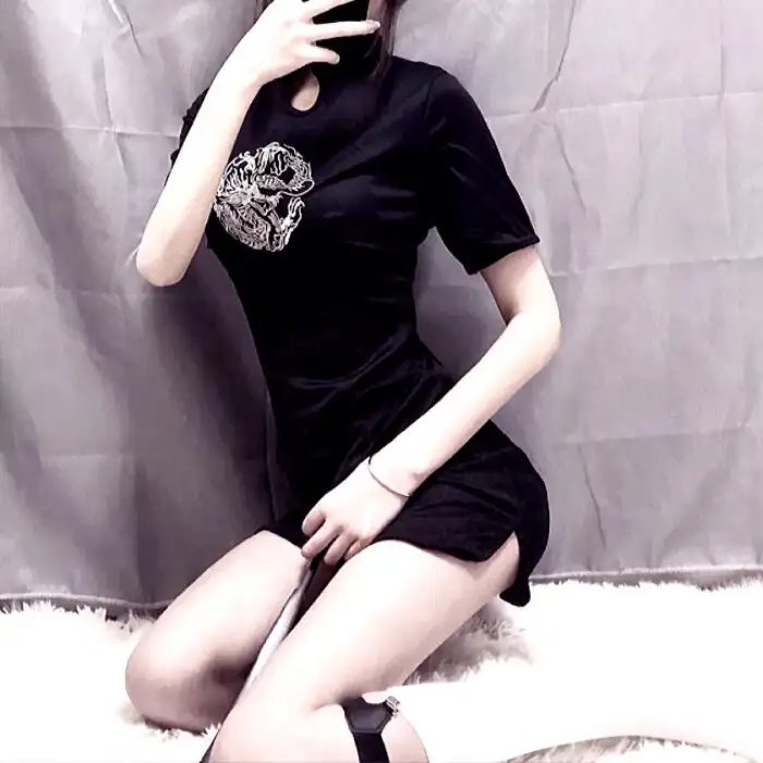 爱上谎言的女人